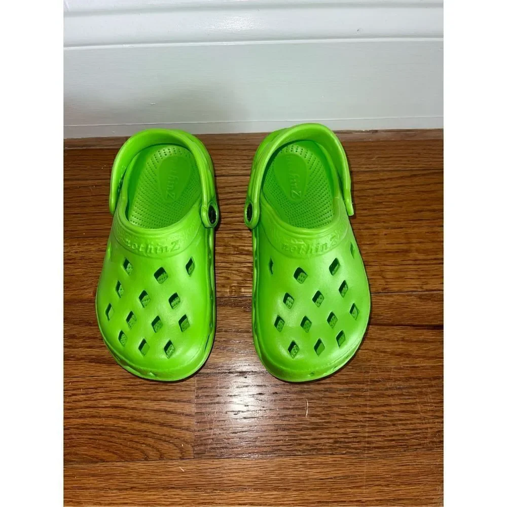 NothinZ Breeze Plastic Clog in Children's Size 12